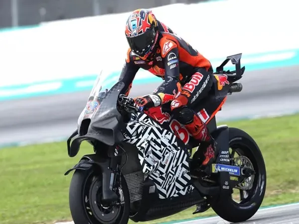 Brad Binder Merasa Puas dengan Perkembangan KTM