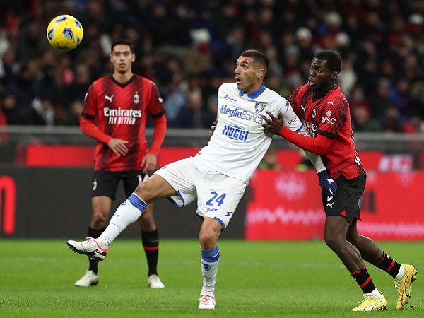 Mehdi Bourabia Tinggalkan Frosinone Menuju Kayserispor