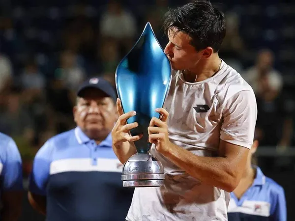 Luciano Darderi Segel Gelar Pertama Dalam Karier Di Cordoba