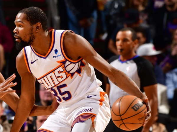 Kevin Durant Komentari Kejadian Stewart Tonjok Eubanks