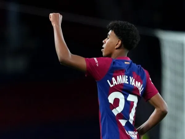 Lamine Yamal Ucapkan Terimasih untuk Xavi Hernandez