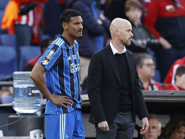 Ten Hag Hubungi Sebastien Haller Usai Juarai AFCON Bersama Pantai Gading
