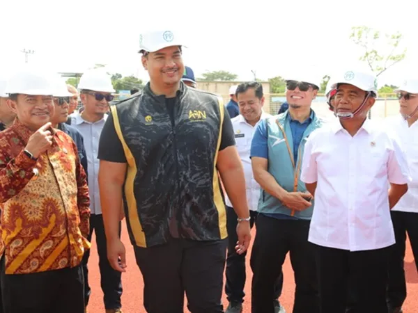 Menpora Dito Berharap Semua Fasilitas Venue PON Dirawat dengan Baik