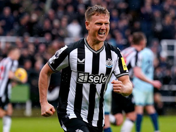 Bahagianya Matt Ritchie Selamatkan Newcastle dari Kekalahan