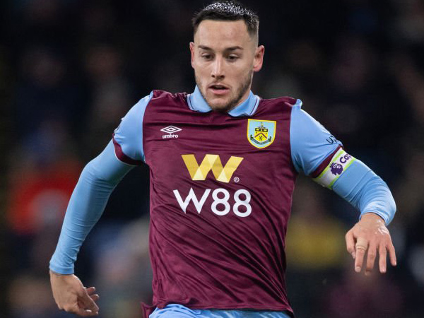 Josh Brownhill Akui Burnley Tampil Buruk Saat Dibantai Arsenal