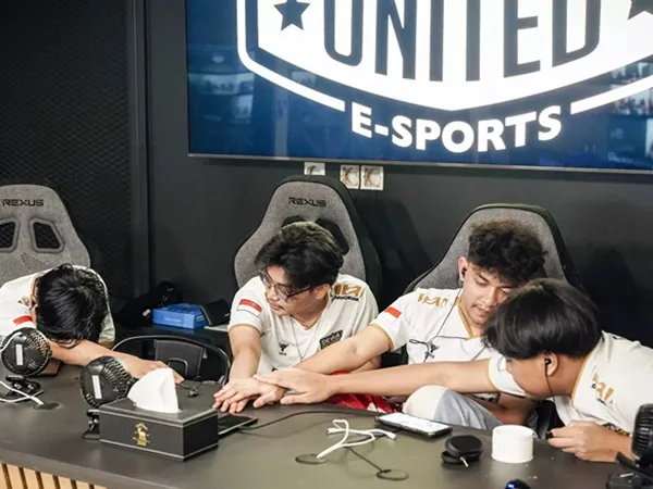 FFWS ID 2024: Dewa United Esports Turun Peringkat di Klasemen