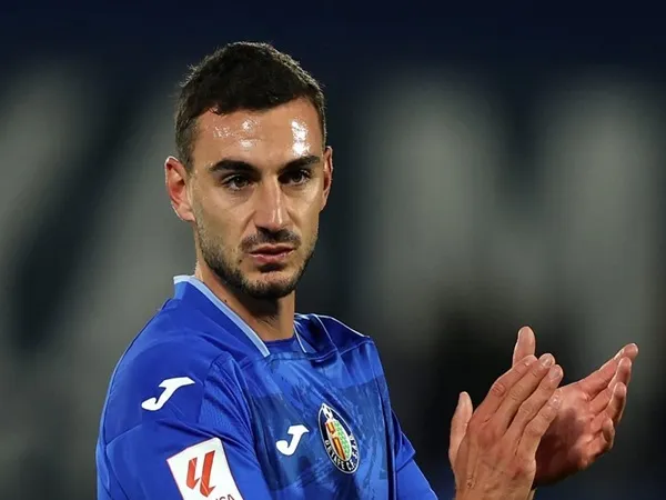 Bek Getafe Kecam Xavi Sebelum Bentrokan Kedua Tim