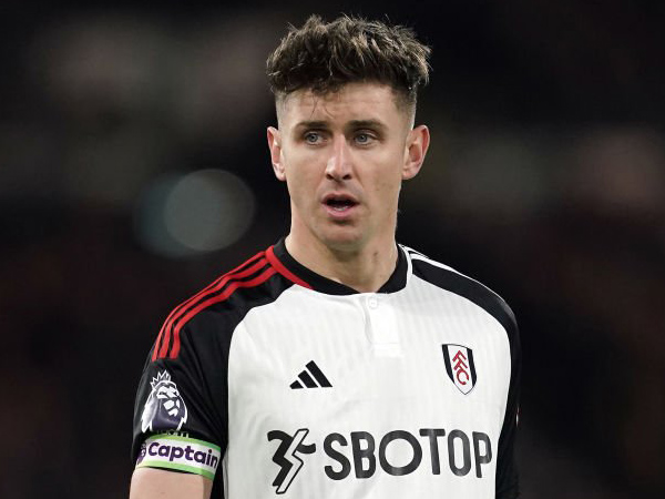 Tom Cairney Terkesan dengan Kualitas Garnacho dan Hojlund