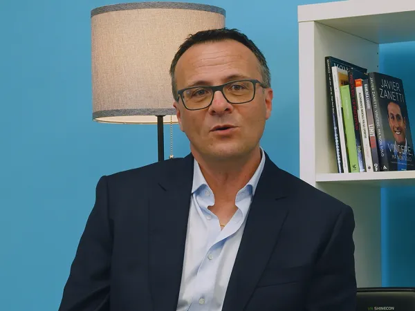 Luca Marelli: Penalti Atalanta vs AC MIlan Masih Bisa Diperdebatkan