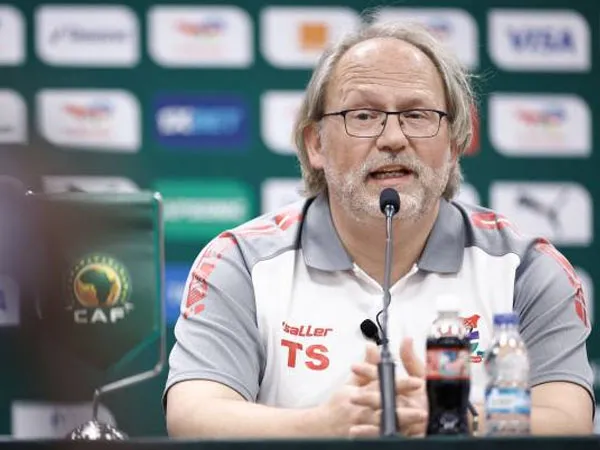 Tom Saintfiet Resmi Ditunjuk Sebagai Pelatih Kepala Timnas Filipina