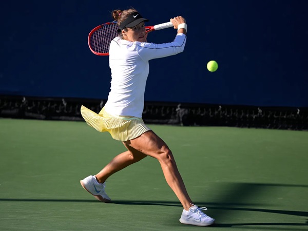 Leylah Annie Fernandez Cedera, Tatjana Maria Bertahan Di San Diego