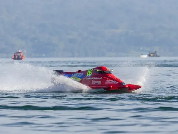Menpora Dito Sebutkan Cara Mewabahkan Olahraga F1 Powerboat