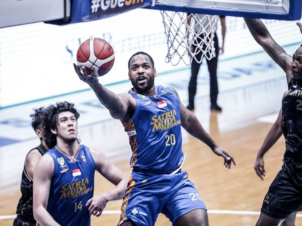 Coach Manu Senang Satria Muda Pertamina Bisa Kalahkan Bima Perkasa