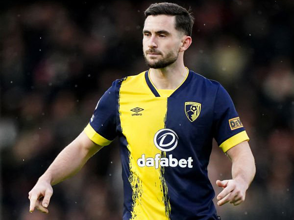 Lewis Cook Komentari Kemenangan Bournemouth di Markas Burnley