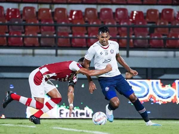 Arema FC Resmi Berpisah dengan Penyerang asal Bolivia Gilbert Alvarez