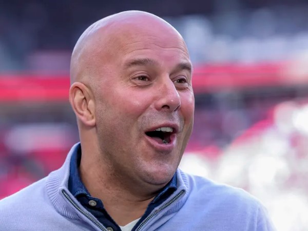 Pelatih Feyenoord Akui Terkejut Jadi Kandidat Pelatih Bayern Munich