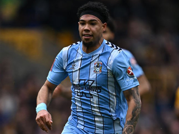 Bahagianya Milan van Ewijk Usai Bantu Coventry Singkirkan Wolves