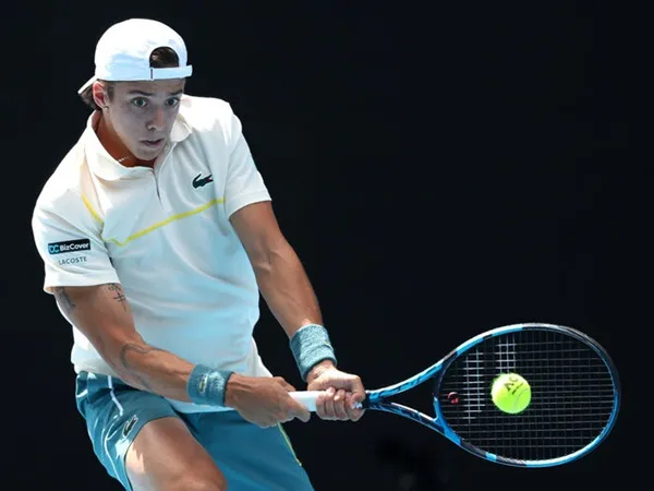 Di Tengah-Tengah Kualifikasi Miami Open, Arthur Cazaux Malah Alami Insiden Ini