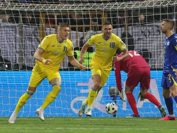 Gol Artem Dovbyk Bantu Timnas Ukraina Kalahkan Bosnia and Herzegovina