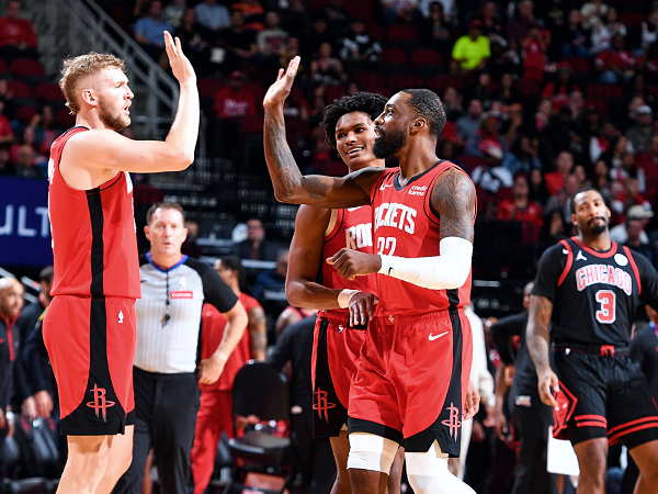 Ime Udoka Puji Performa Jock Landale Saat Menang Lawan Bulls