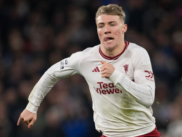 Ini Sosok di Balik Meroketnya Performa Rasmus Hojlund di MU