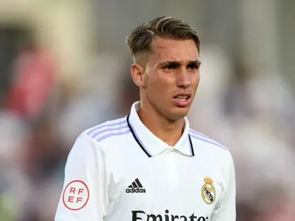 Real Madrid Diperkirakan Tidak Akan Aktifkan Pembelian Iker Bravo