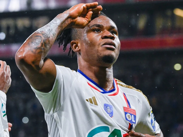 Malick Fofana Sebut Gift Orban Masih Butuh Adaptasi di Lyon