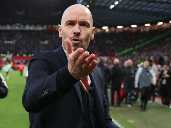 Fans Manchester United Diklaim Masih Dukung Erik ten Hag