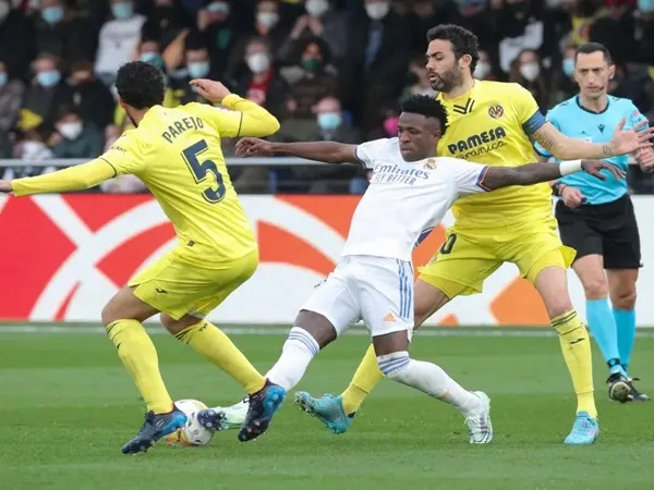 Gelandang Veteran Villarreal Mengkritik Perilaku Vinicius