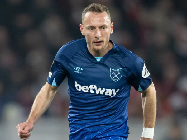David Moyes Dukung Vladimir Coufal Pecahkan Rekor Assistnya di West Ham