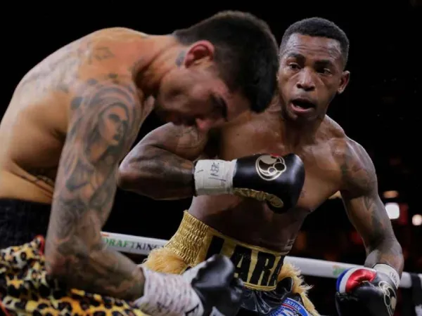Erislandy Lara Sukses KO Michael Zerafa, Pertahankan Gelar Menengah WBA