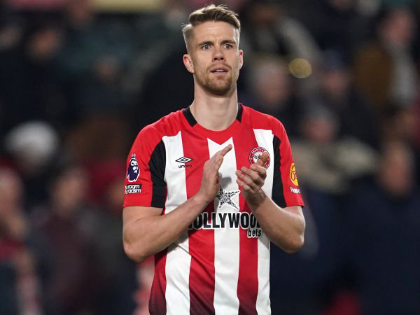 Usai Brentford Tahan Imbang MU, Kristoffer Ajer: Pertandingan Gila!