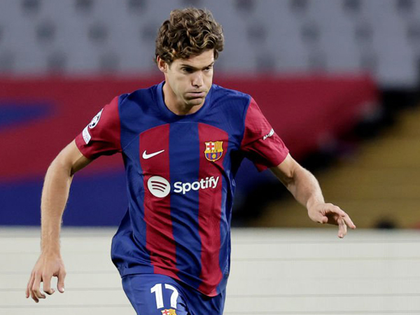Marcos Alonso Tinggalkan Barcelona Musim Panas ini