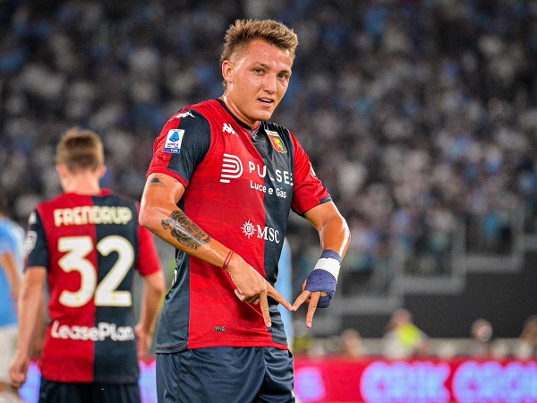 Genoa Beri Update Cedera Mateo Retegui dan Ruslan Malinovskyi