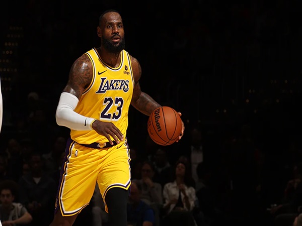 LeBron James Jelaskan Melonjaknya Popularitas Turnamen Basket Wanita