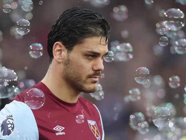 Jadi Pemain Penting Bagi West Ham United, Ini Perasaan Dinos Mavropanos