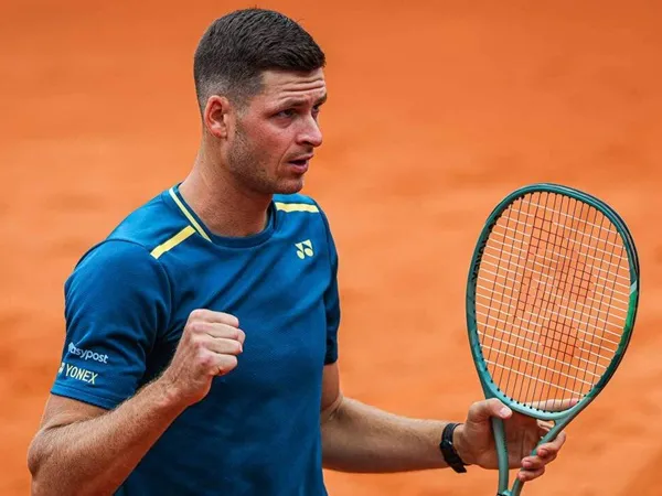 Hubert Hurkacz Satu Langkah Lebih Dekat Dengan Gelar Di Estoril