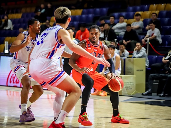 Justin Brownlee Nikmati Pengalaman Bermainnya Dengan Prastawa dan Jawato