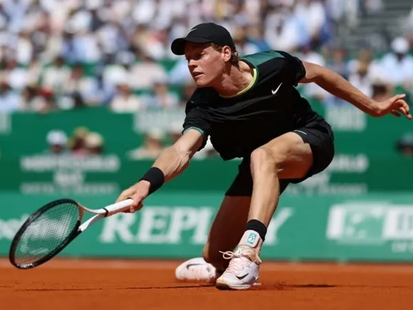 Jannik Sinner Buka Suara Seputar Hadapi Emosi Negatif Selama Pertandingan