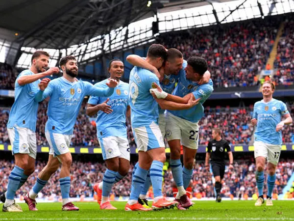 Eks Striker Liverpool Menilai Man City Kini Pegang Kendali Perburuan Gelar