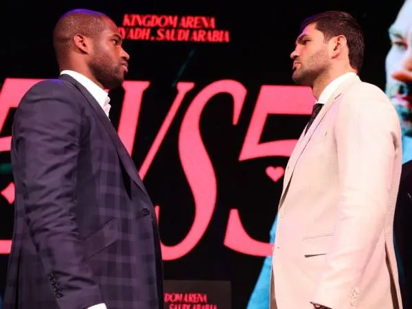 Daniel Dubois (kiri) dan Filip Hrgovic. (Foto: Matchroom Boxing)