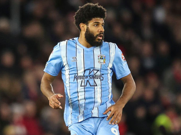 Ellis Simms Sudah Tak Sabar Hadapi Manchester United