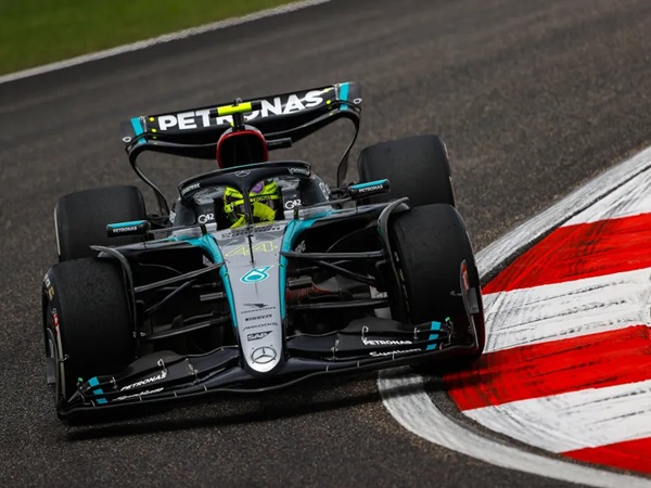 Lewis Hamilton Nilai Perlu Tingkatkan Performa Kecepatan Mobil W15