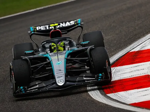 Lewis Hamilton Nilai Perlu Tingkatkan Performa Kecepatan Mobil W15