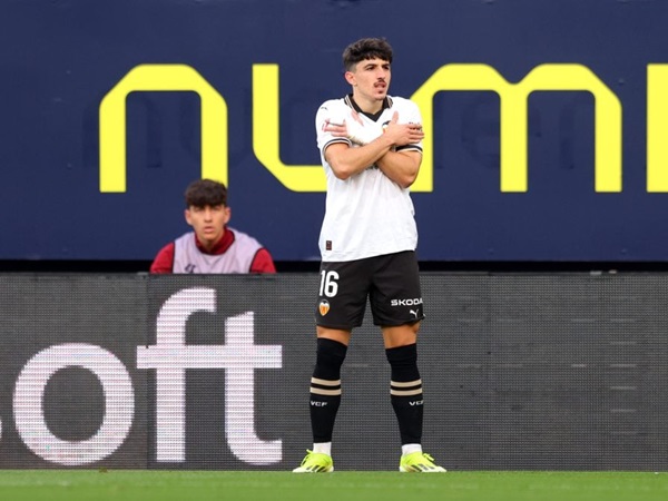 Diego Lopez: Saya Sudah Yakin dengan Yamal Sejak di La Masia