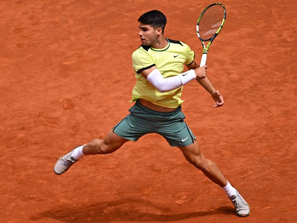 Carlos Alcaraz Awali Usaha Demi Cetak Hat-Trick Di Madrid Dengan Kemenangan