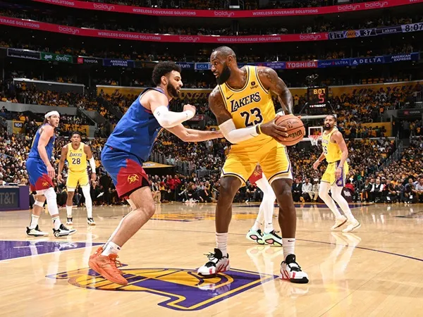 LeBron James Ajak Lakers untuk Bangkit di Game 5