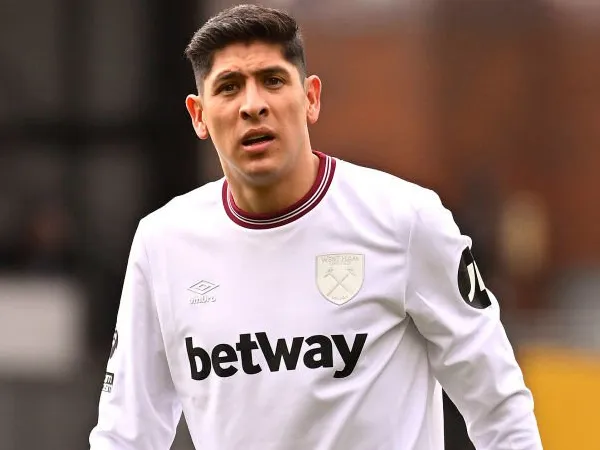 Edson Alvarez.