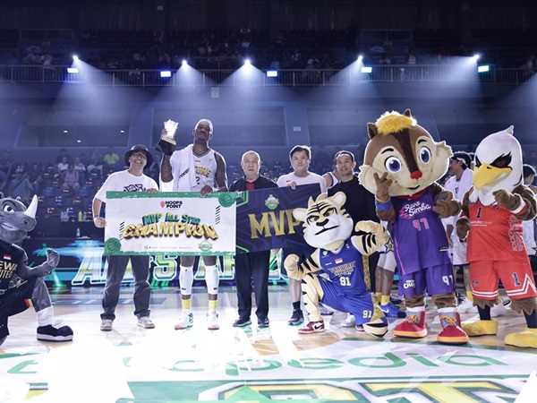 Lester Prosper Dapat MVP Saat Tim Future Kalahkan Tim Legacy