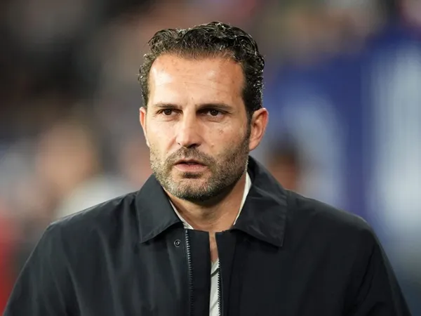 Ruben Baraja Mengaku Hadapi Barcelona Akan Jadi Tantangan Berat